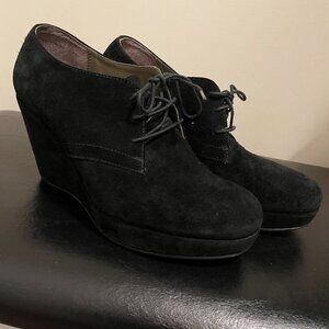 Browns Black Suede Lace-Up Platform Wedge Booties - US 6.5